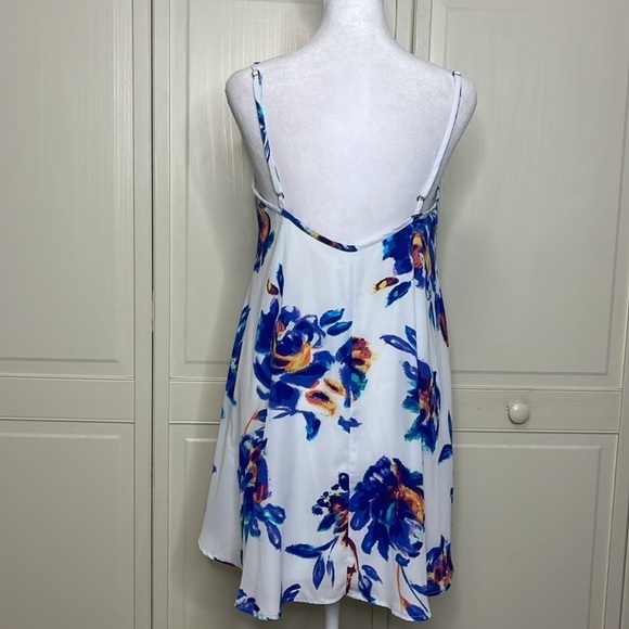 Show Me Your Mumu Women’s Bella Dress Petal Paint Size M Low Back Short Mini - Picture 4 of 10